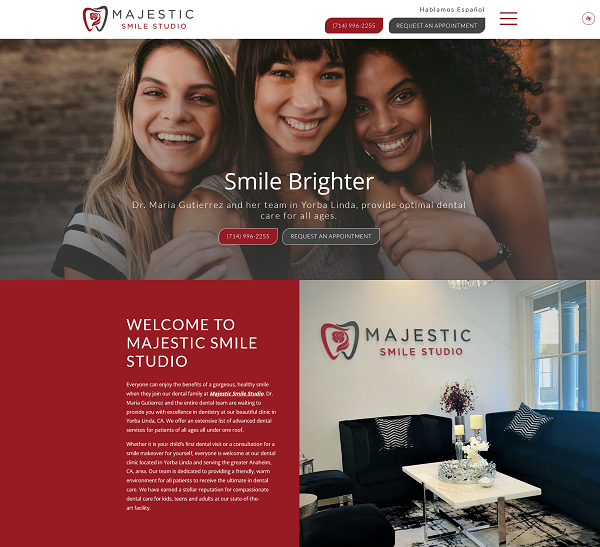 Majestic Smile Studio website screenshot